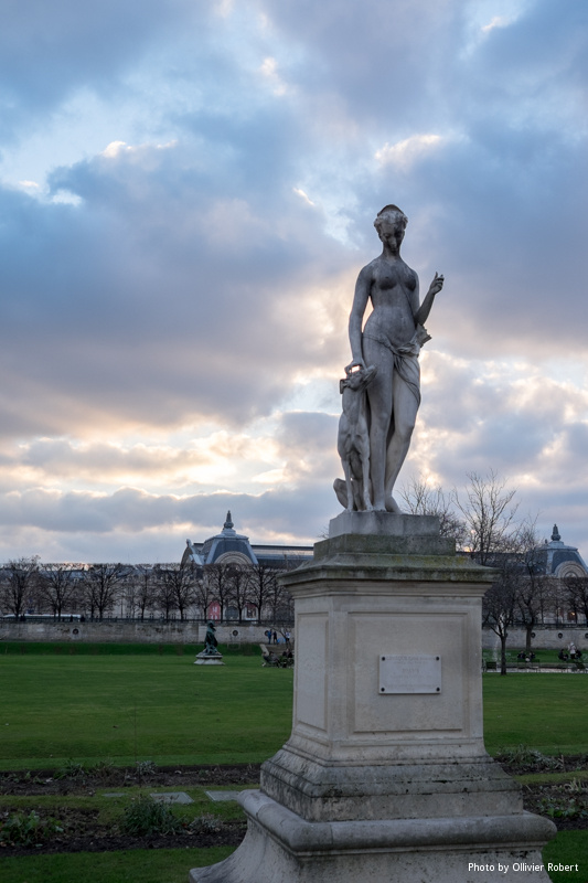 Diane au soleil couchant Diane au soleil couchant