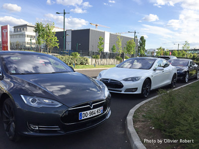 Plein de Tesla !